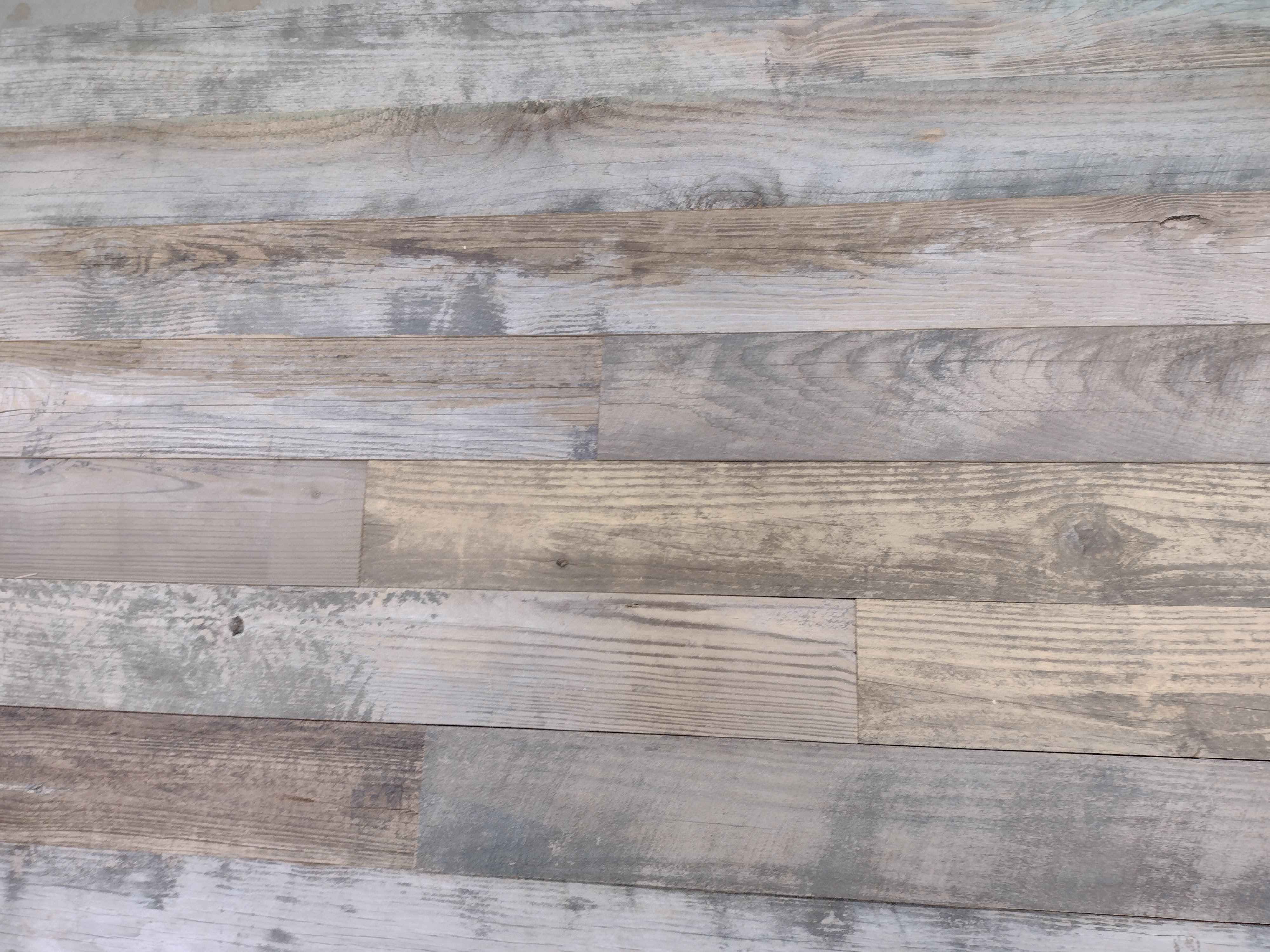 Offers to Sell Reclaimed Wood