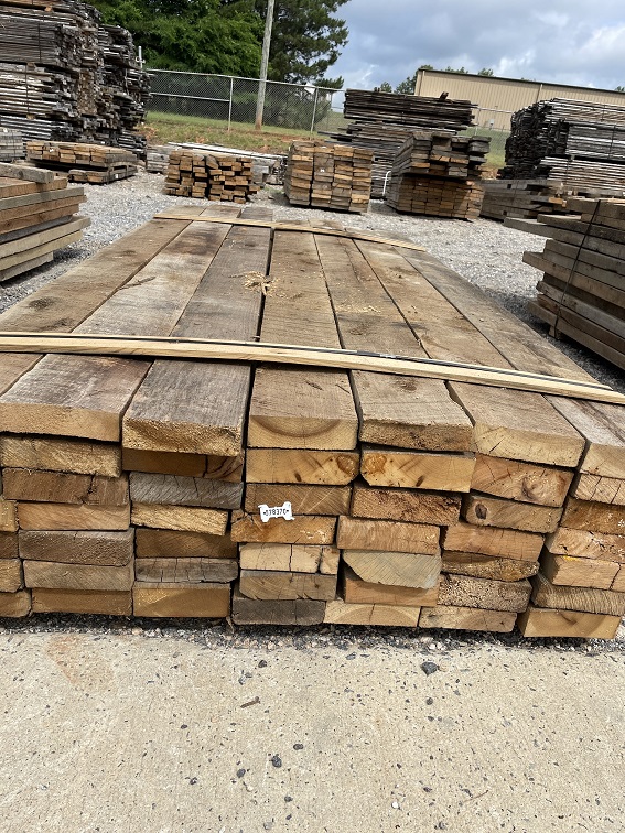 Offers to Sell Reclaimed Wood