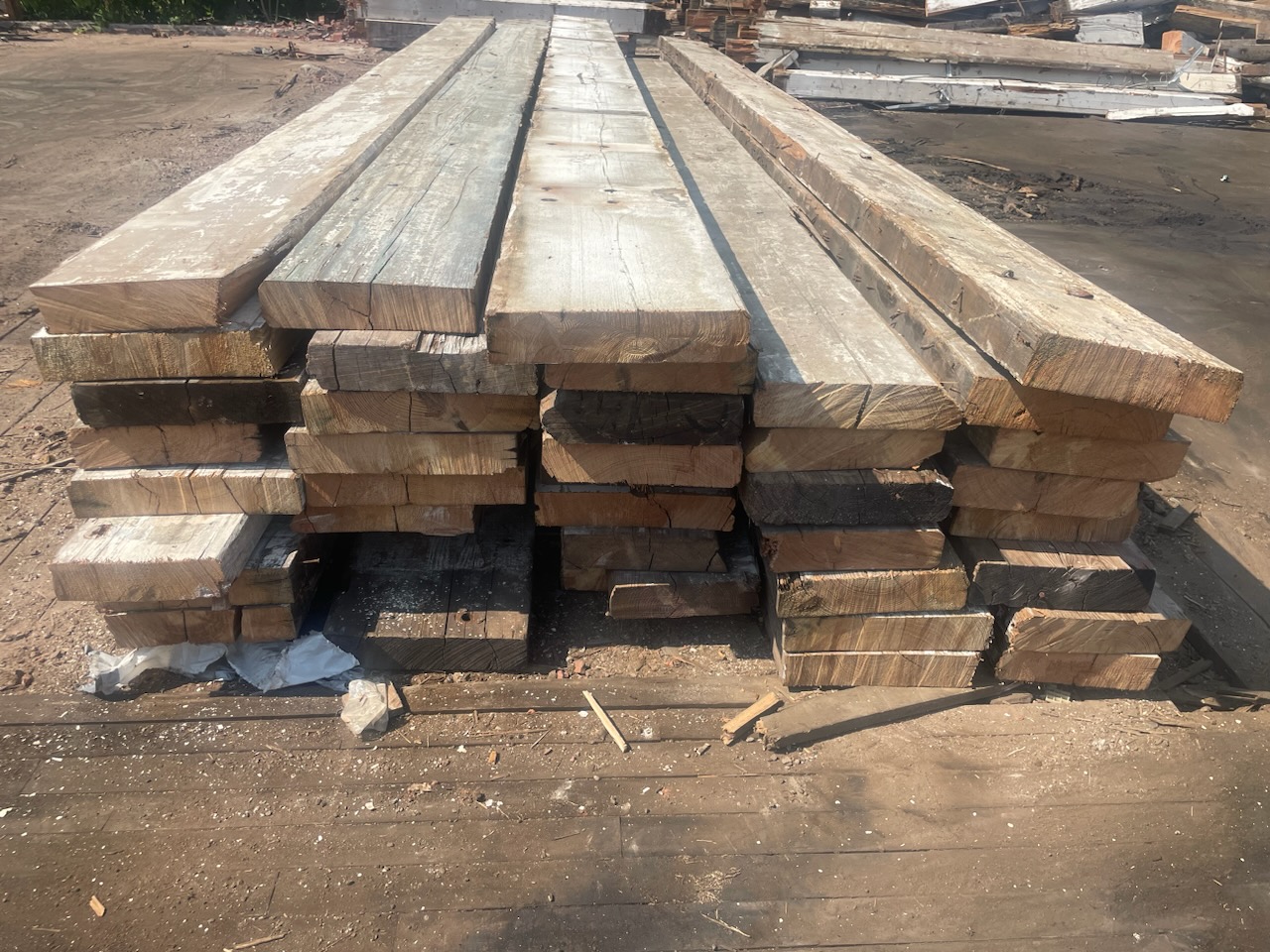 Offers to Sell Reclaimed Wood